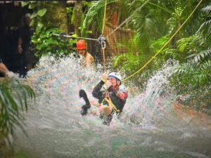 Bungee jumping in Mexico